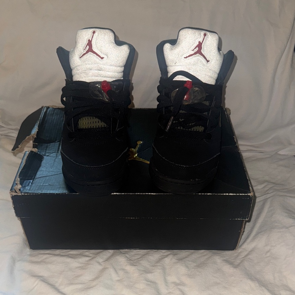 2016 air Jordan 5 retro og metallic black